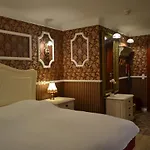 Hotel Alex Maja