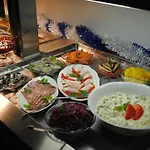 Alex Maja Hotel 3*