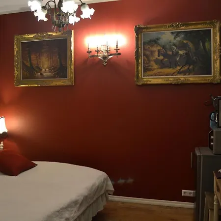 Hotell Alex Maja 3*