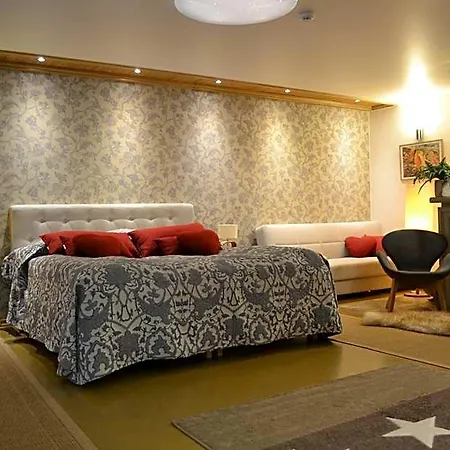 Alex Maja Hotel 3*