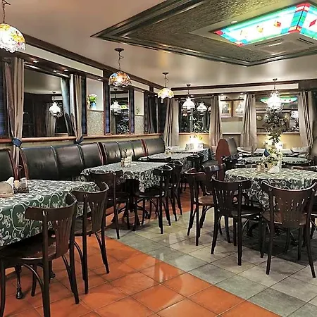Hotel Alex Maja Parnawa