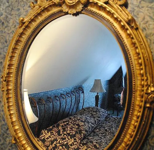 Alex Maja فندق بارنو